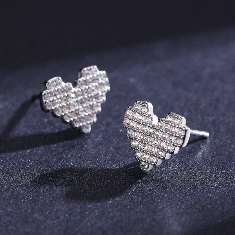 S925 Sterling Silver Heart-shaped Zircon Stud Earrings