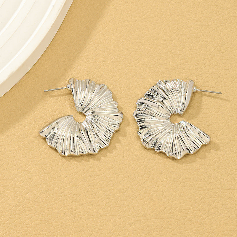 Floral Metal Textured Earrings - Elegant Vienna Verve Collection