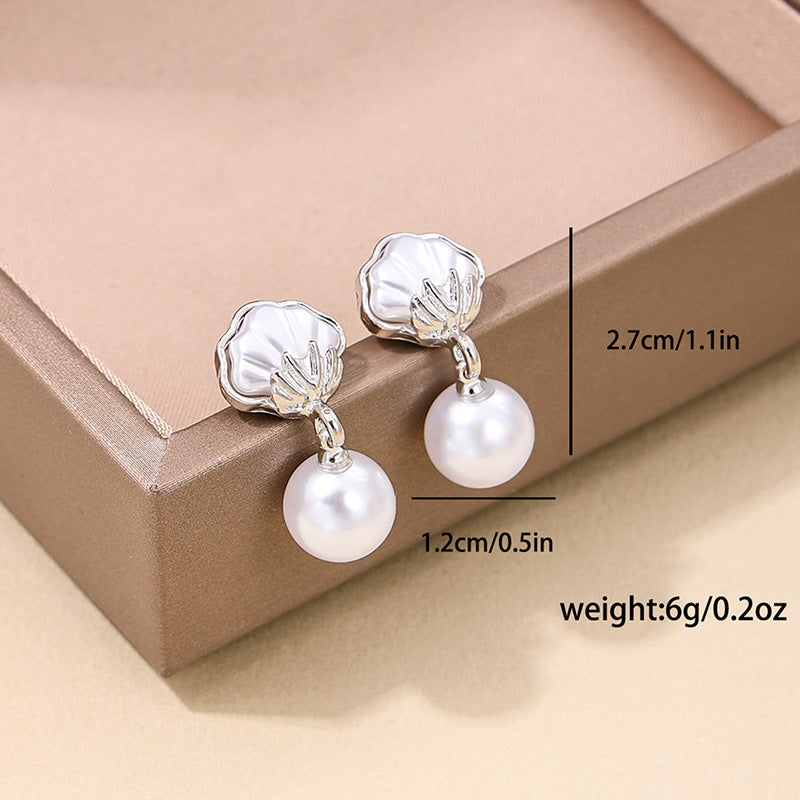 Elegant French Pearl Earrings for Beach-Ready Style