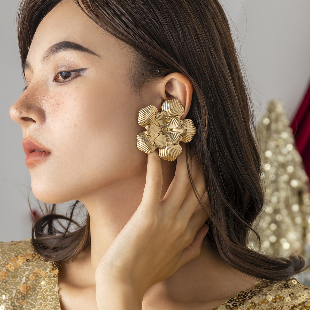 Chic Earrings that Reflect Your Unique Style