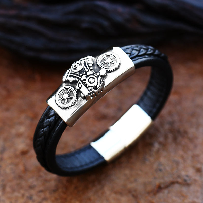 Vintage-Inspired Men's Skull Woven Leather Bracelet - Ethnic Titanium Steel Adventure Accessory