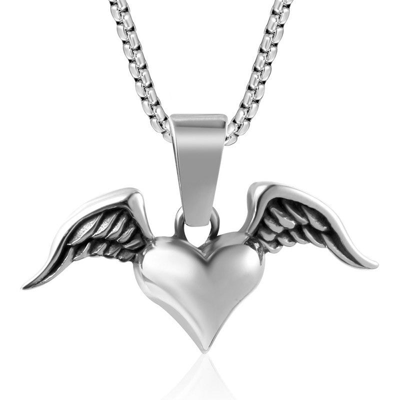 Personalized Titanium Steel Love Wing Pendant Necklace for Urban Fashion and Nightlife