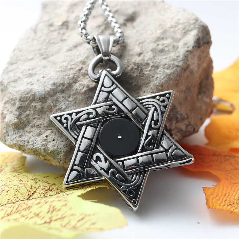 Trendy Men's Titanium Steel Hexagram Compass Pendant Necklace