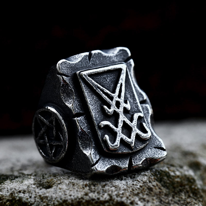 Lucifer Steel Titan Ring for Men - Bold Retro Jewelry