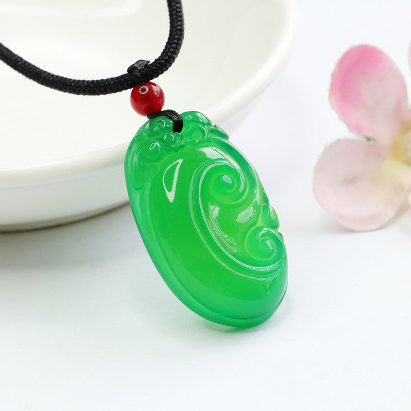 Natural Chalcedony Wishful Pendant Jewelry