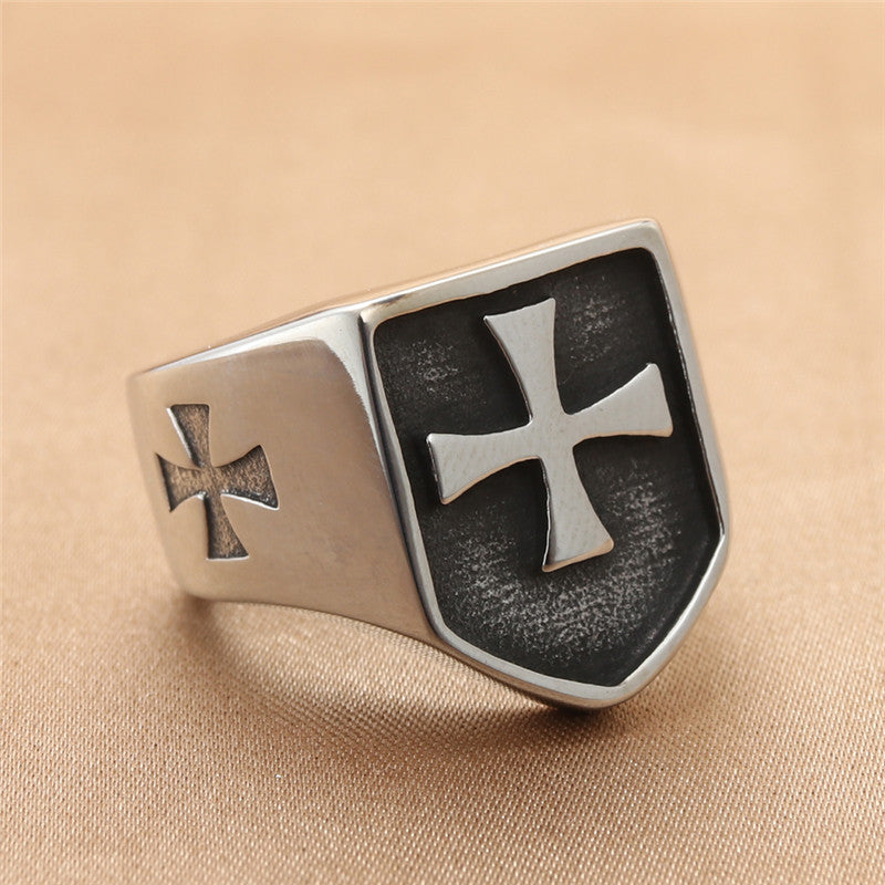 Stylish Titanium Steel Cross Ring for Men - Personalized Retro Accessory in Stainless Steel