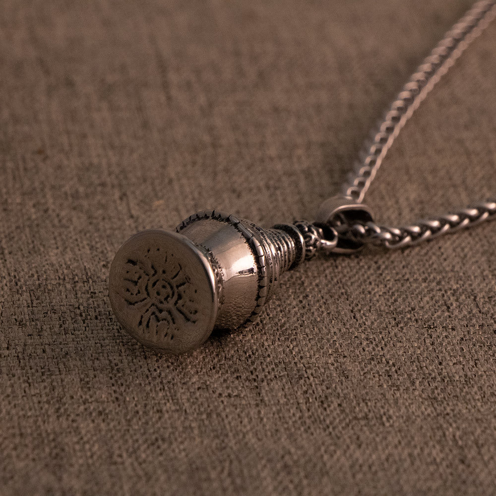 Titanium Steel Retro Stupa Relic Pendant with Lotus Base - Stylish Men's Necklace Accessory