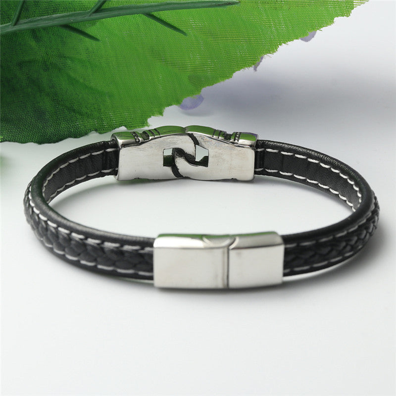 Punk-Inspired Titanium Steel Crab Clamp Leather Bracelet for Men