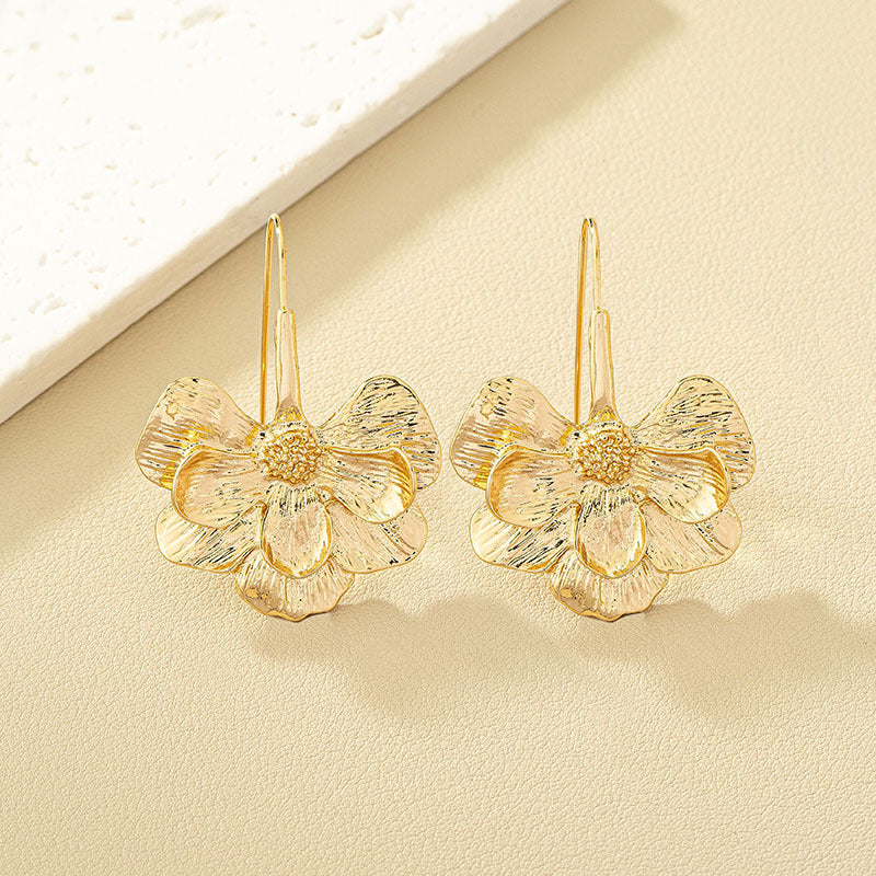 Elegant Floral Textured Stud Earrings - Vienna Verve Collection