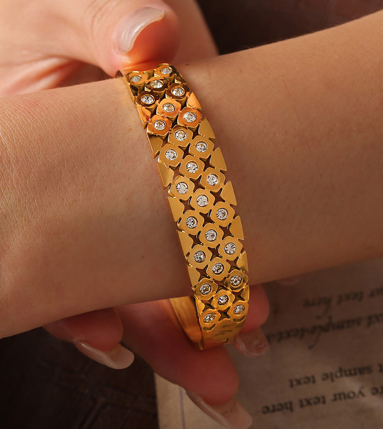 Glamorous Titanium Steel Gold-Plated Hollow Design Zircon Bracelet