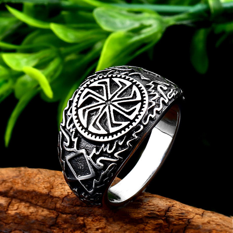 Retro Viking-Themed Titanium Steel Ring for Men - Wholesale Fashion Jewelry