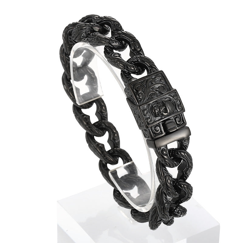 Vintage Skull Pattern Interlocking Titanium Steel Bracelet for Men