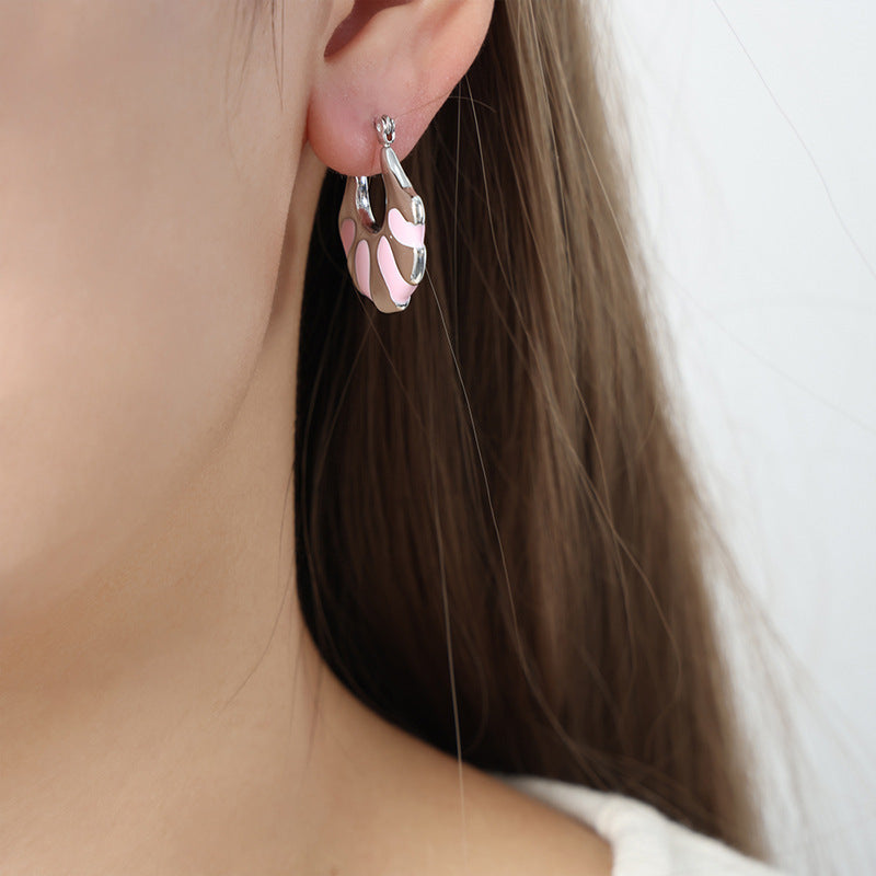 Golden Fan-shaped Enamel Earrings - Exquisite High-End Design for Stylish Women