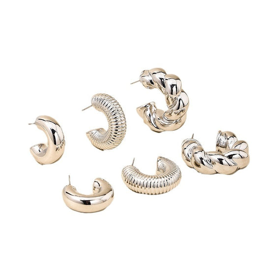 Elegant Vienna Verve Metal Earrings Set with Light Luxury Design