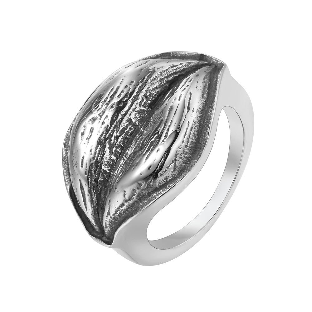 European and American Personalized Vintage Lip Titanium Steel Ring - Wholesale Opportunity