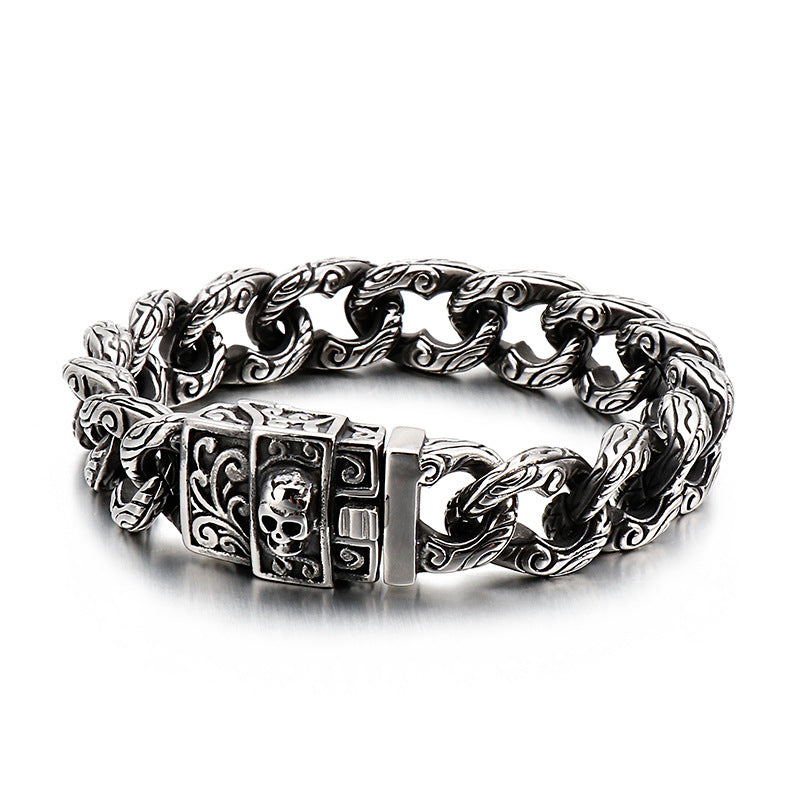 Vintage Skull Pattern Interlocking Titanium Steel Bracelet for Men