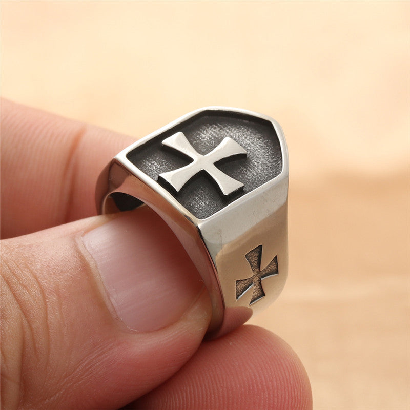 Stylish Titanium Steel Cross Ring for Men - Personalized Retro Accessory in Stainless Steel