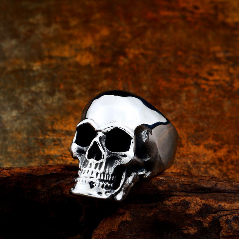 Men's Retro Titanium Steel Skull Ring - Wholesale European and American Jewelry