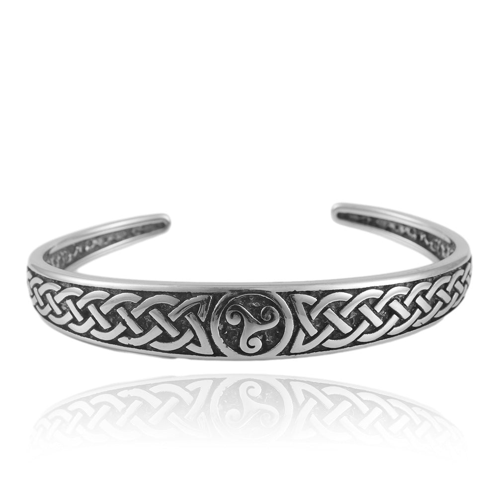 Stylish Men's Titanium Steel Woven Bracelet - Trendy Hot Wheel Design