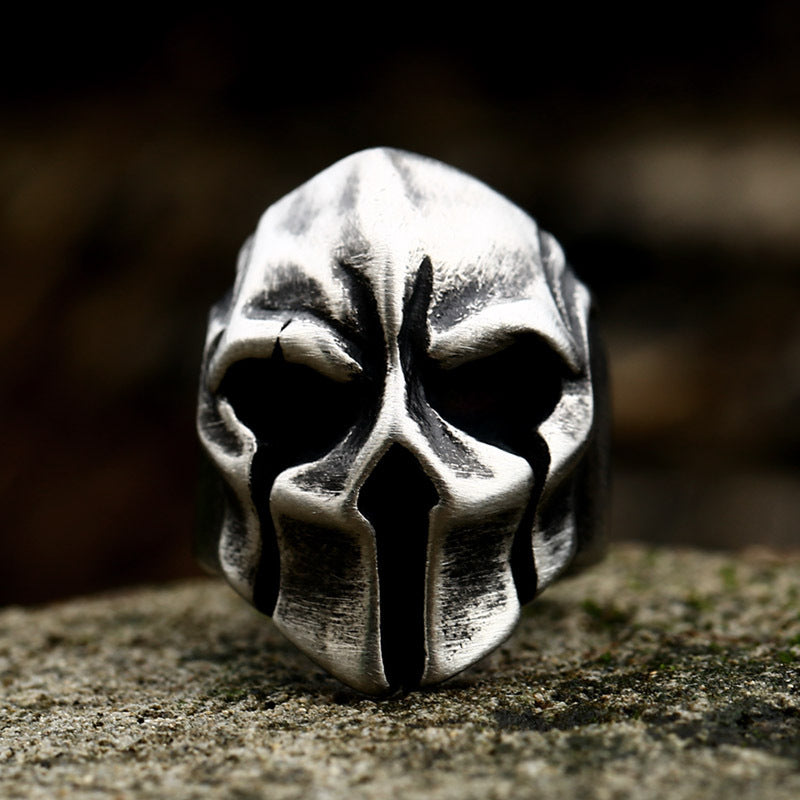 Titanium Steel Spartan Warrior Mask Ring for Men - Retro European and American Design