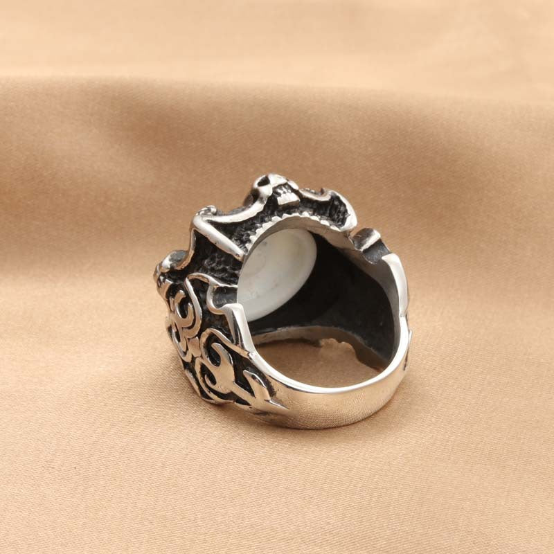 Titanium Steel Devil's Eye Ring for Men - Retro Claw Design Jewelry