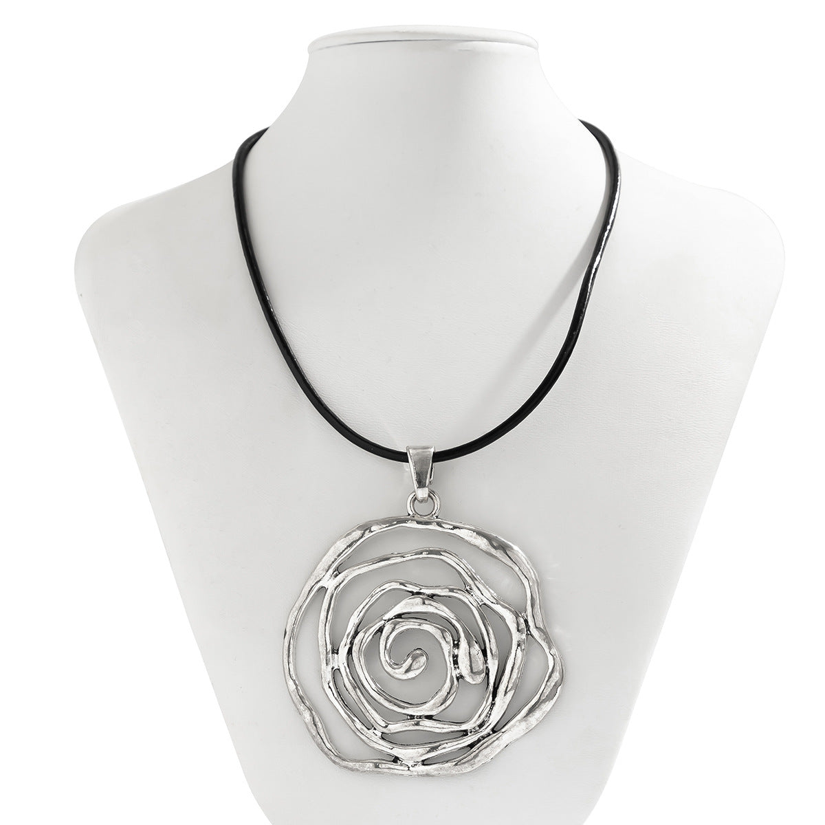 Sweet and Cool Vintage Rose Choker Necklace for Women