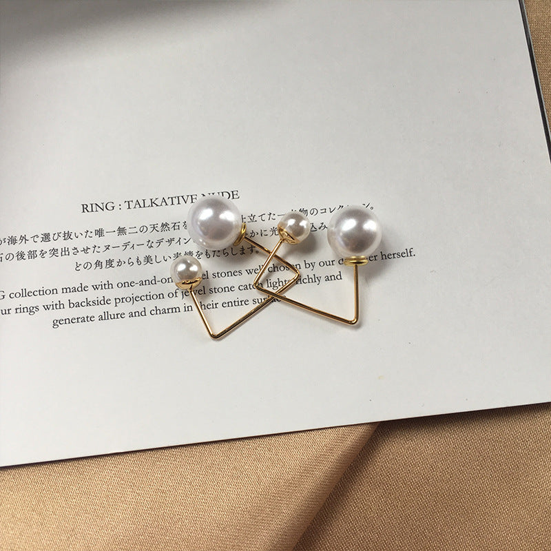 Trendy Variety of Pearl and Personalized Earrings with International Styles