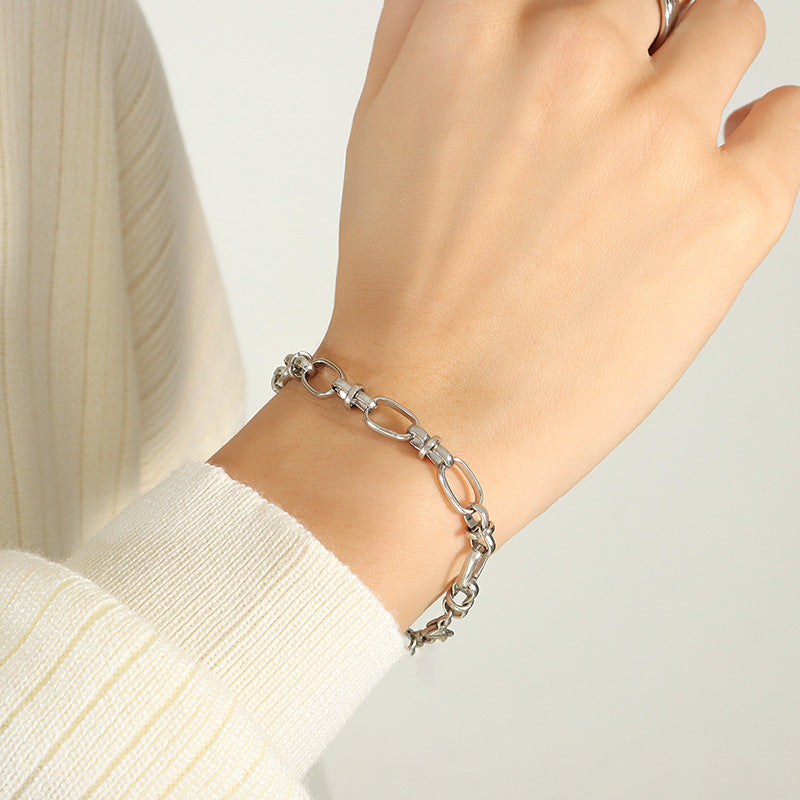 Chic Thick Chain Bracelet with a Cold Wind Style