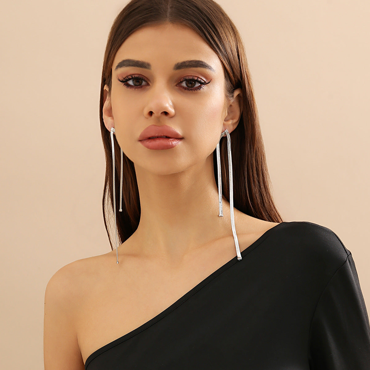 Royal Sister Snake Bone Tassel Earrings