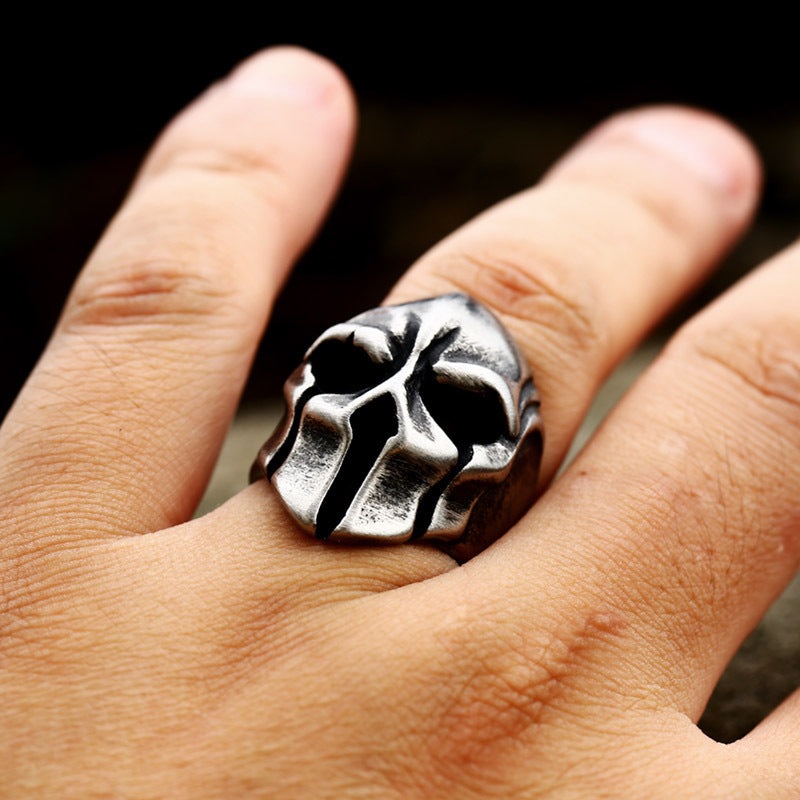 Titanium Steel Spartan Warrior Mask Ring for Men - Retro European and American Design