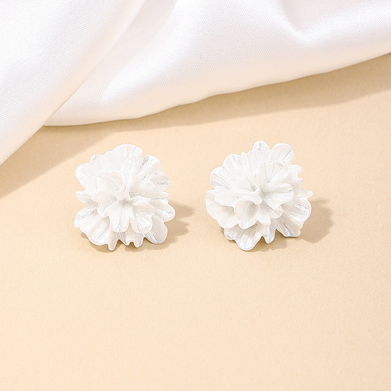 Fresh Camellia Earrings with a Chic Twist