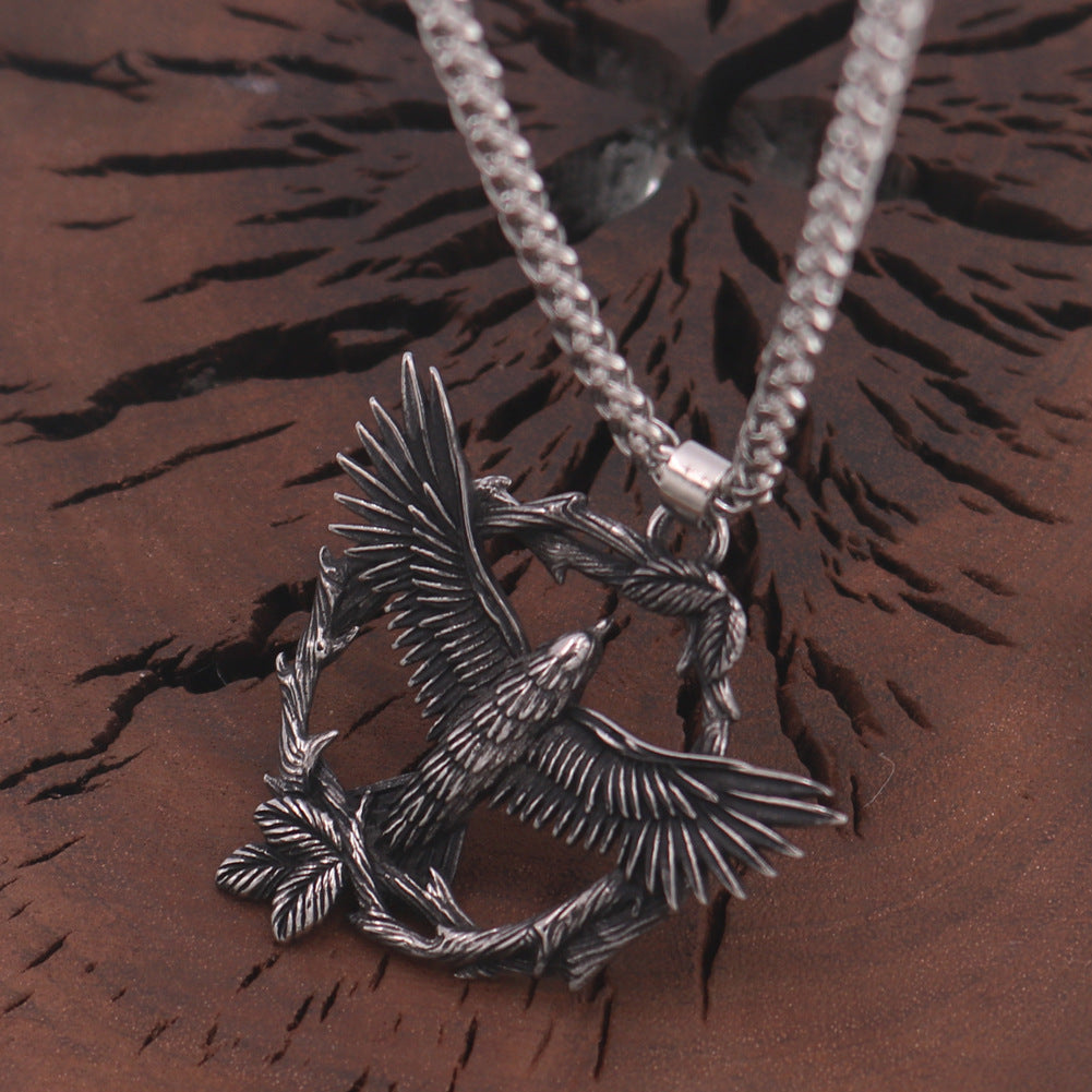 Cross Border Viking Eagle Pendant Necklace with Titanium Bird Design - Men's Retro Fashion Jewelry