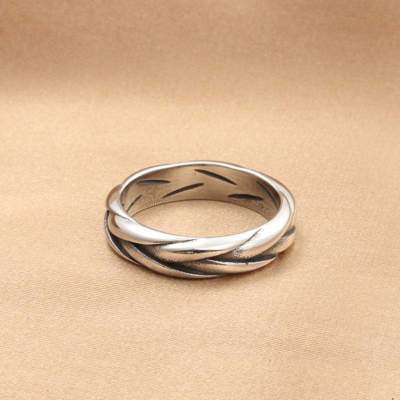 Titanium Steel Braided Twist Ring for Men – Retro Chic Accessory Directly from the Manufacturer