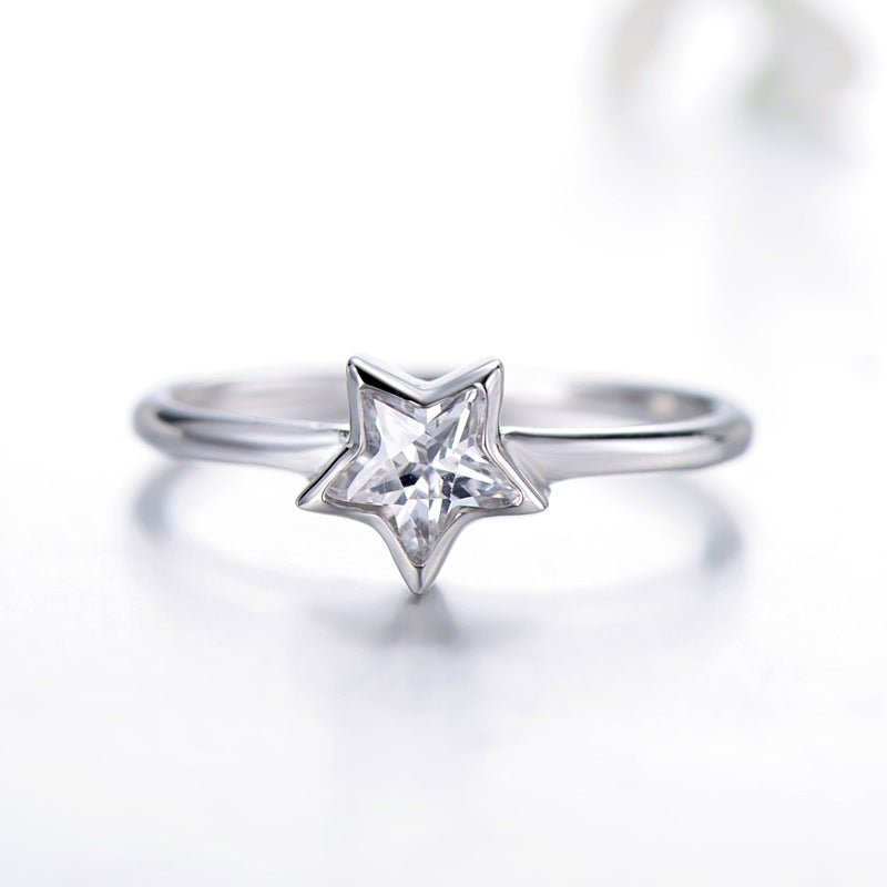 Simple Sterling Silver Ring with Zirconium – Everyday Genie Collection