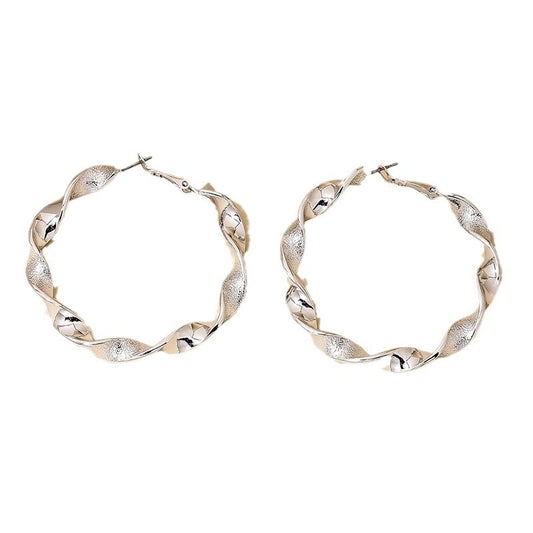 Exaggerated Twist Metal Ring Earrings - Vienna Verve Collection