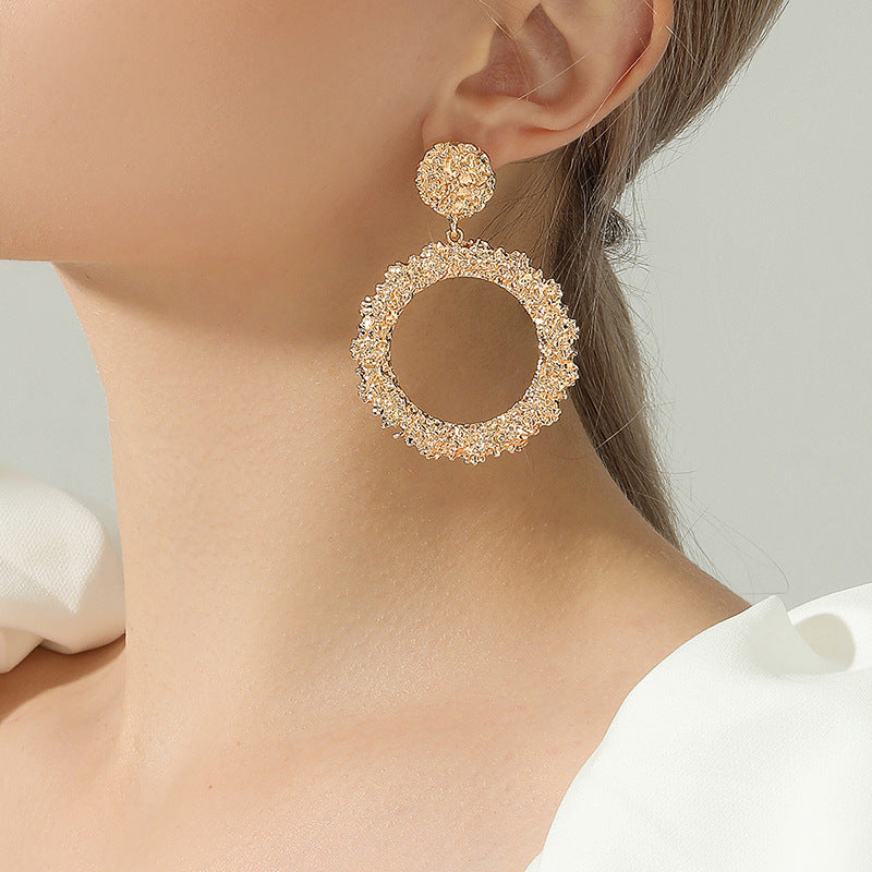 Wholesale Vienna Verve Metal Geometric Circle Earrings