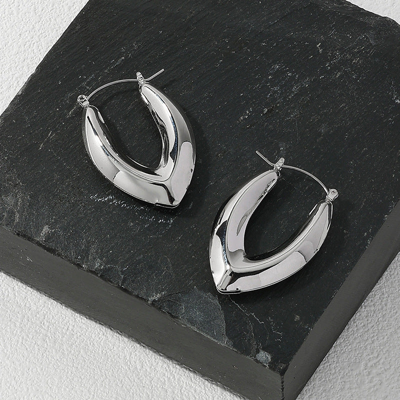 Vivid Vibe Metal V-shaped Earrings - Planderful Vienna Verve Collection