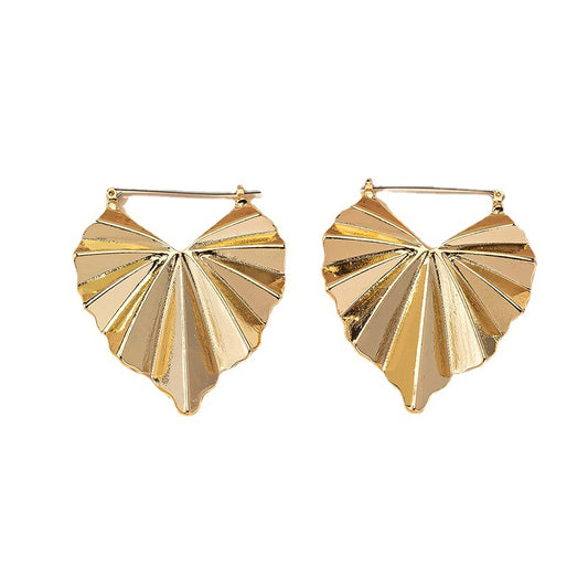 Exaggerated Retro Alloy Leaf Earrings with European Flair