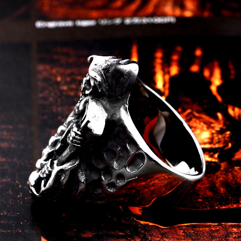 Vintage-Inspired Men's Skull Ring in Titanium Steel - Retro Punk Jewelry for Men