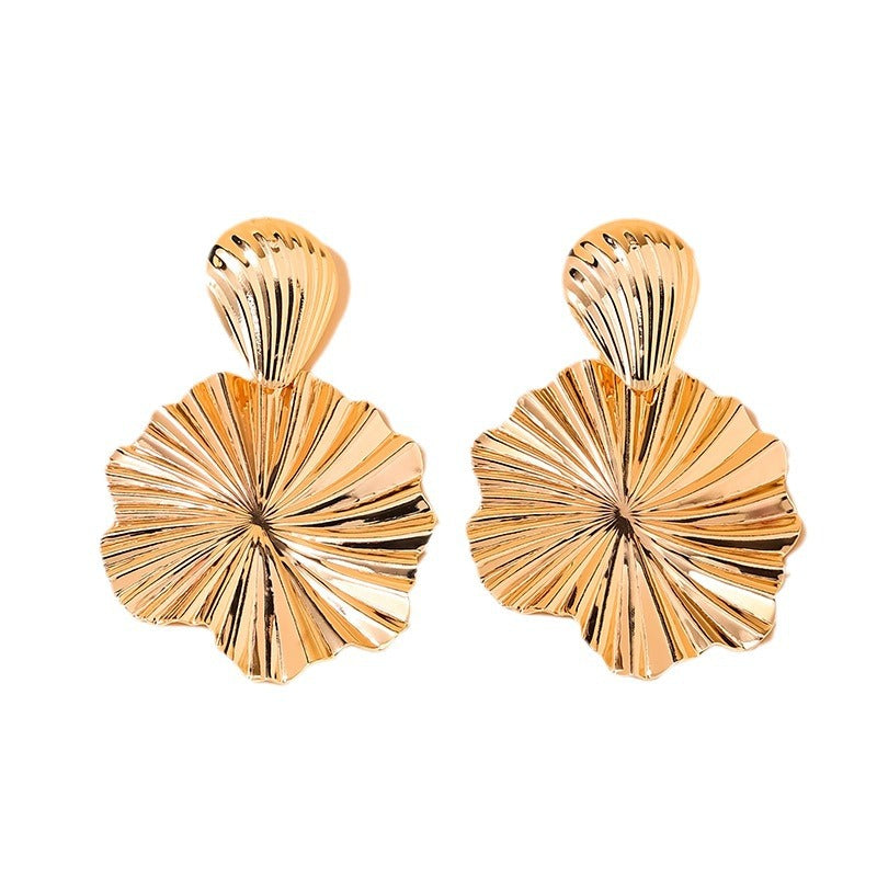 Retro Shell Ruffle Earrings with Metal Needle - Vienna Verve Collection