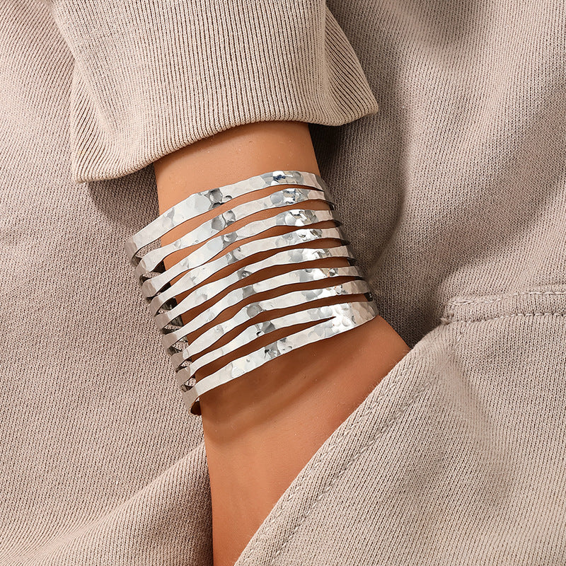 Exaggerated Retro Metal Cuff Bracelets - Vienna Verve Collection