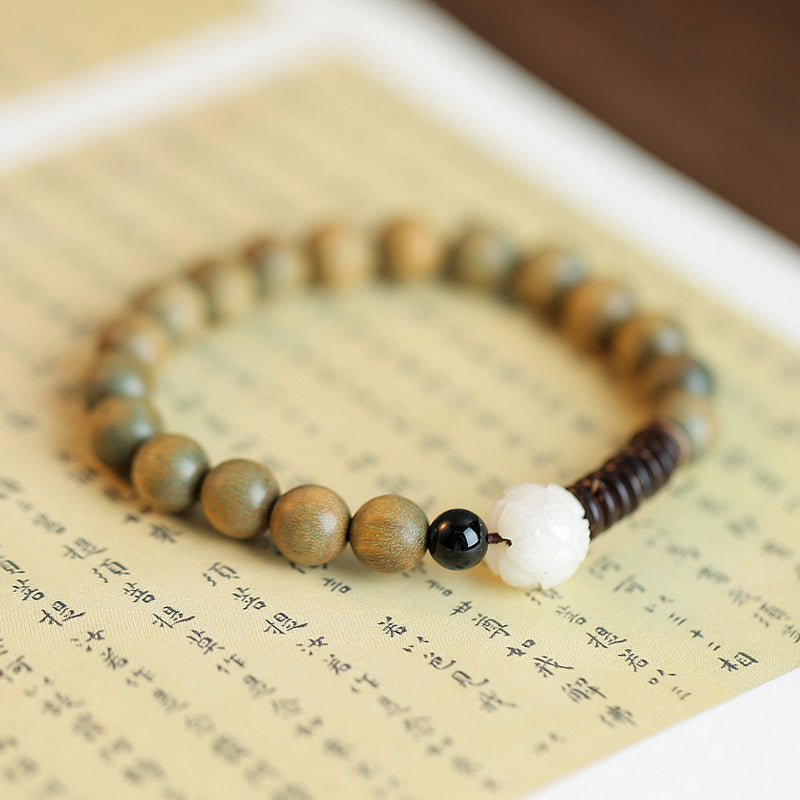 Tranquil Green Sandalwood Buddha Bead Bracelet for Couples and Individuals