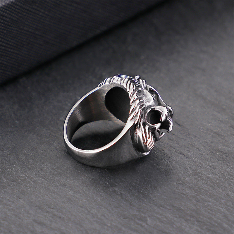 Vintage European and American Style Stainless Steel Lion Head Men's Ring in Titanium for Wholesale