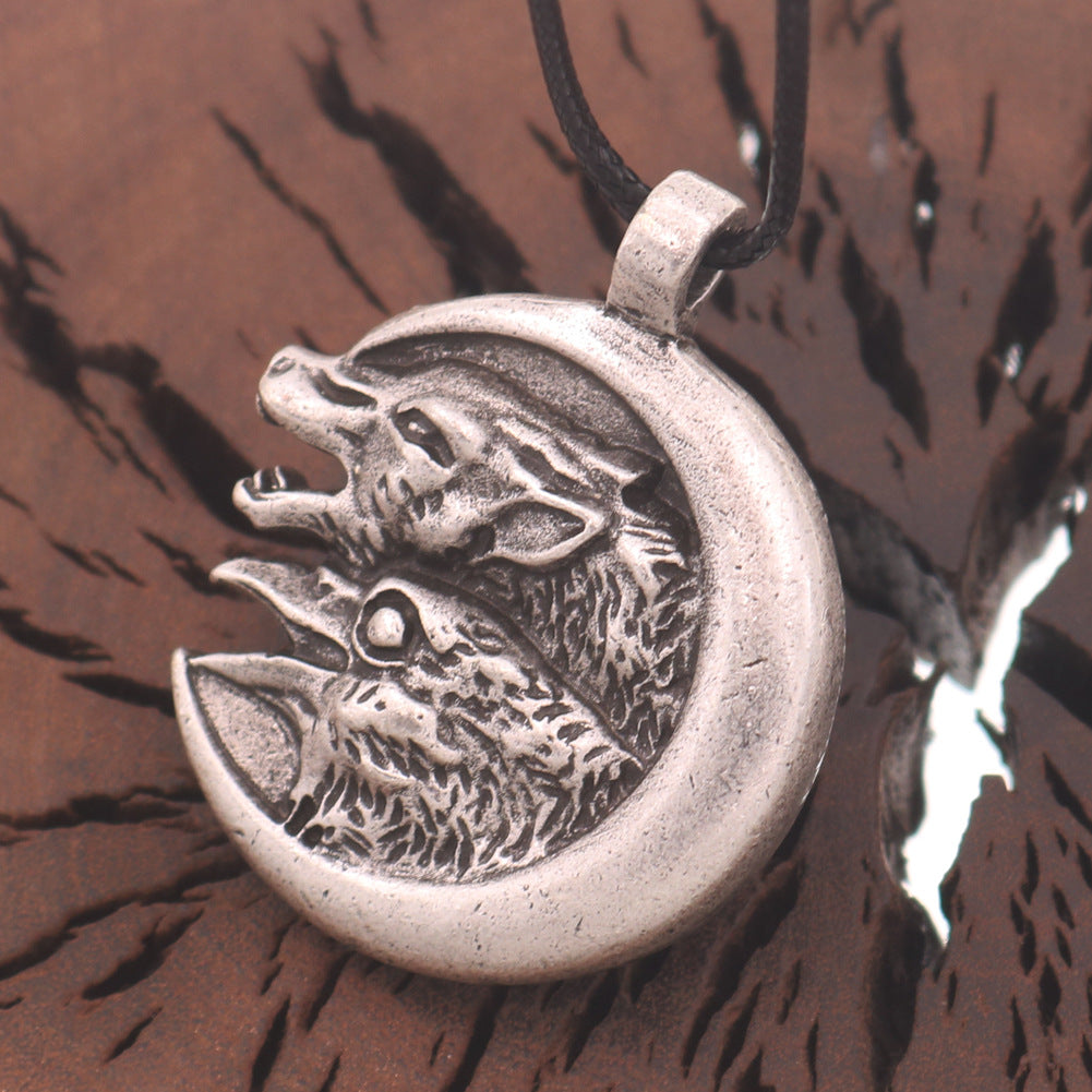 Moonlit Wolf Alloy Necklace - Men's Viking Pendant