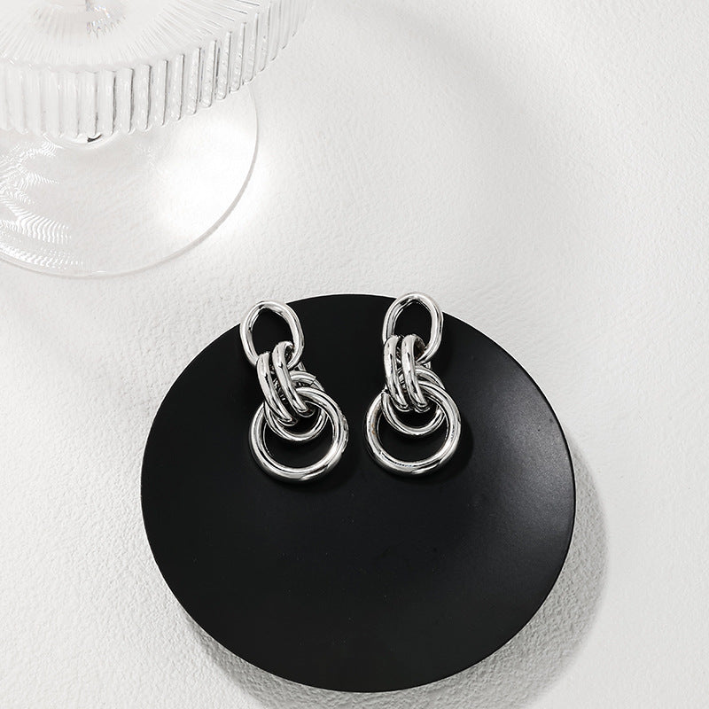 Chic Metal Circle Earrings with Multi Ring Design - Vienna Verve Collection