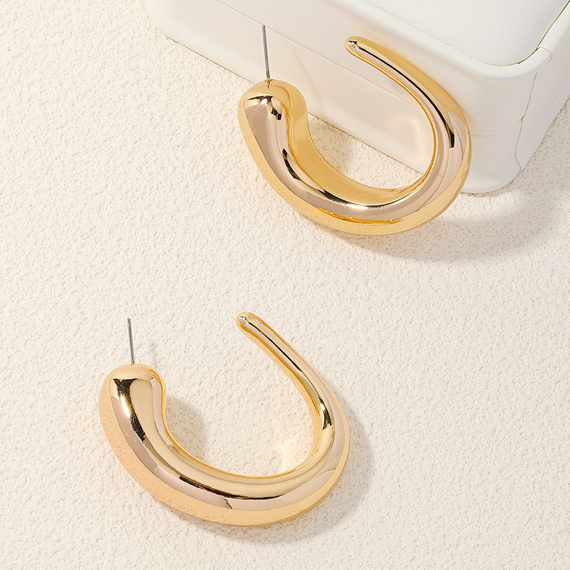 French Retro Chic C-Shaped Earrings - Vienna Verve Collection