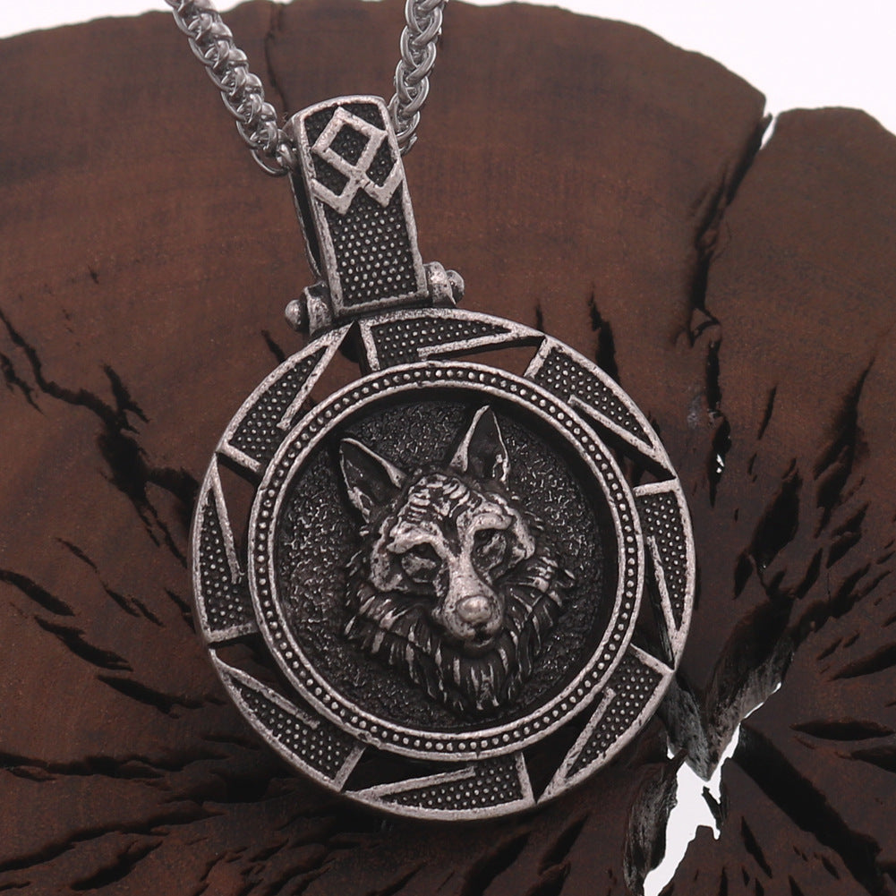 Viking Celtic Wolf Head Necklace - Retro Men's Personalized Pendant