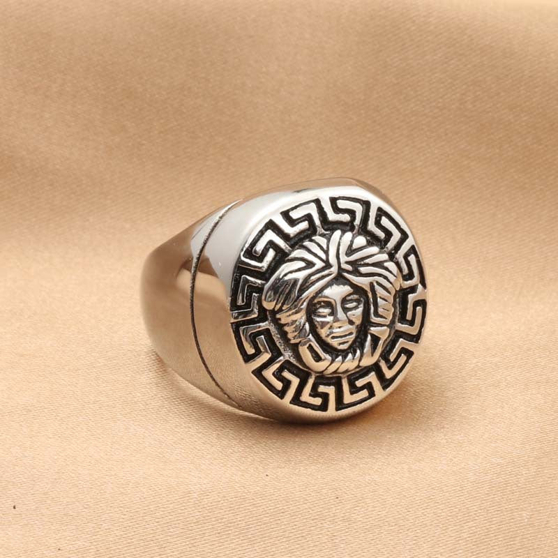 Titanium Steel Great Wall Pattern Ring for Men - Retro Trendy Stainless Steel Accessory