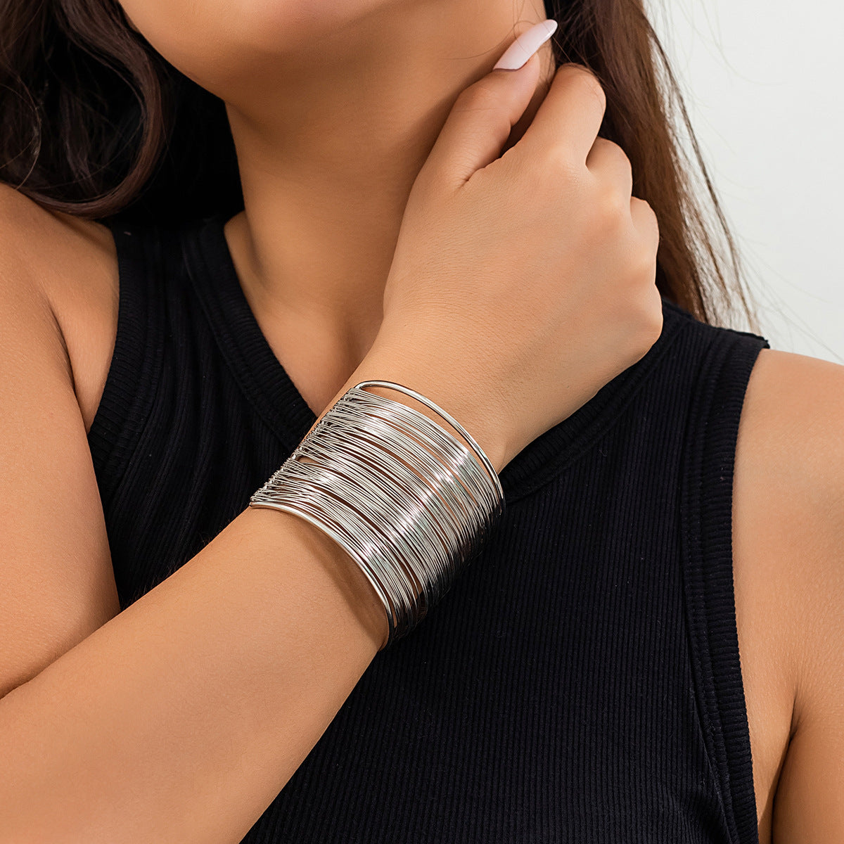 European and American Inspired Multi-layer Metal Bracelet for Stylish Women with Wide Face Opening