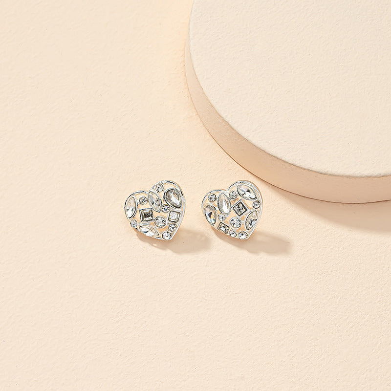 Luxurious Heart-Shaped Earrings with Celeb-Approved Style